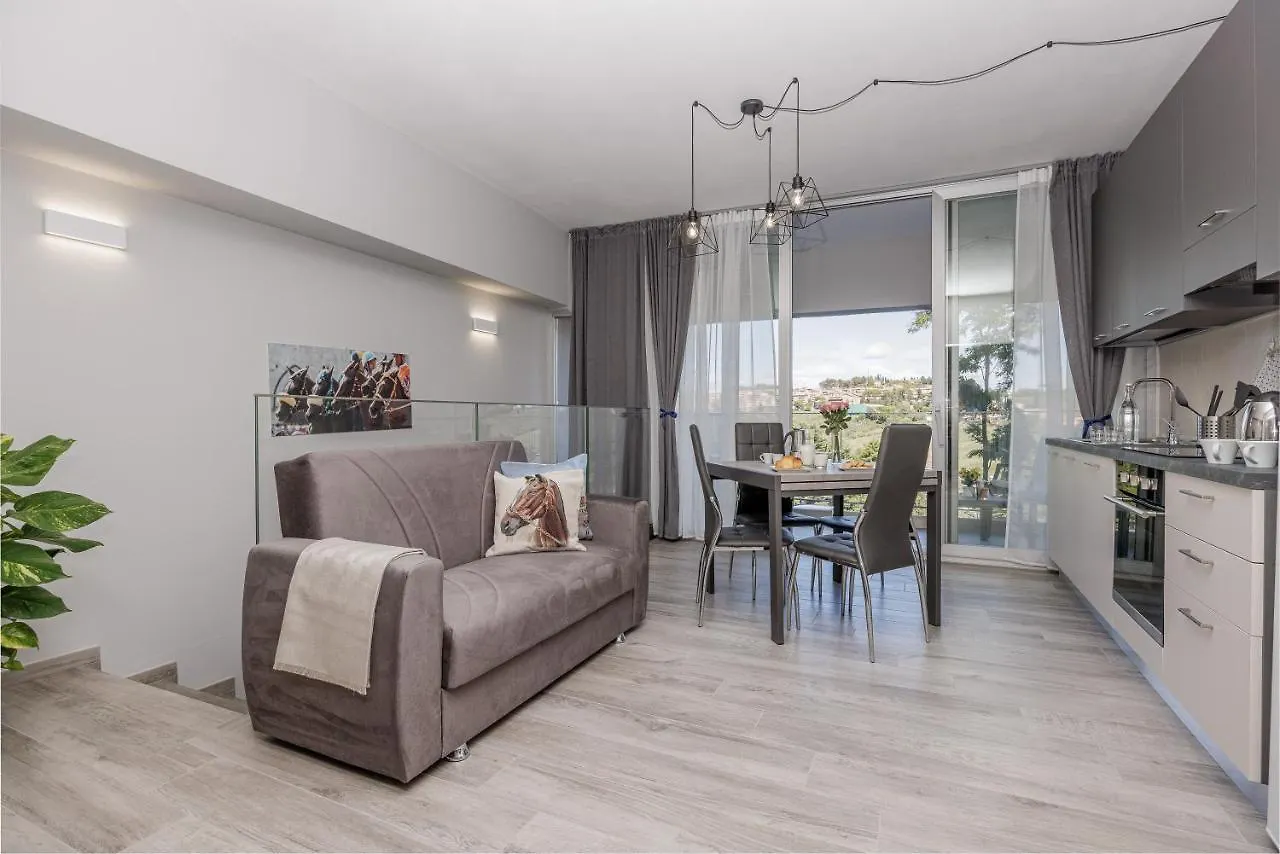 Siena Living Apartment 0*,