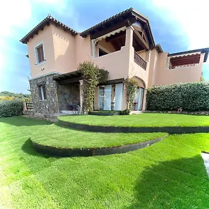 https://poggio-dei-fiori.in-sardinia.net